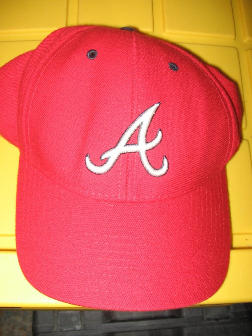 Atlanta Braves Baseball Cap Red with White A Twins Enterprise Inc One Size Adj